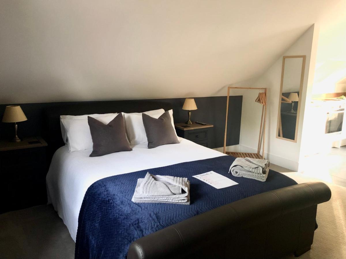 Oakworth Lodge - New Self Contained Studio 希思菲尔德 外观 照片