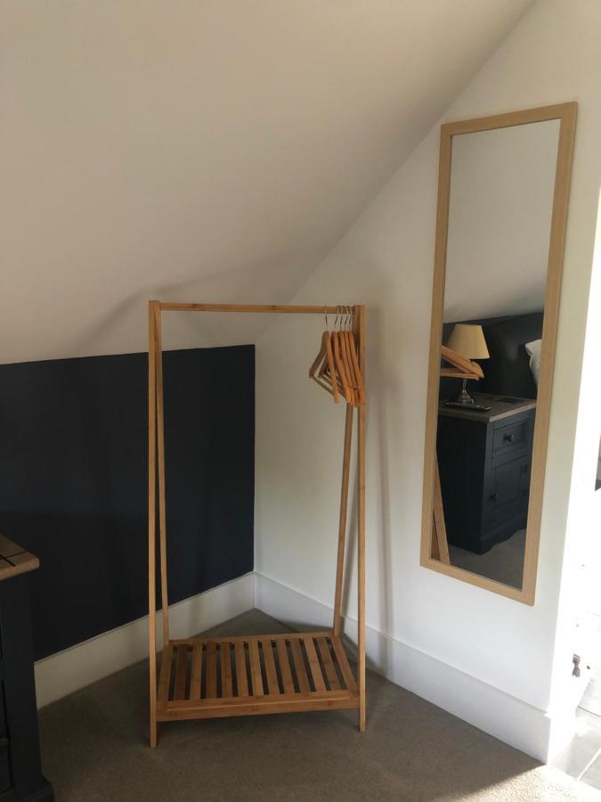 Oakworth Lodge - New Self Contained Studio 希思菲尔德 外观 照片
